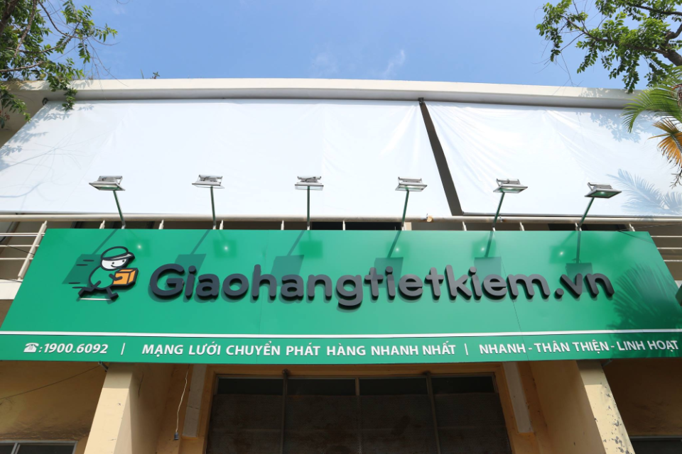 Logistics vỡ trận dịp Tết Nguyên Đán, thực hư giao hàng tiết kiệm đình công